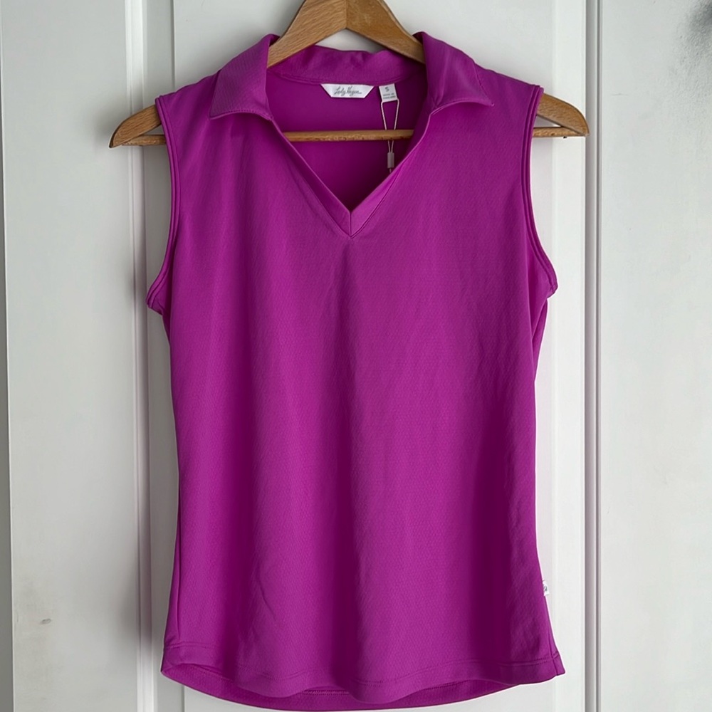 Women’s sleeveless golf shirt